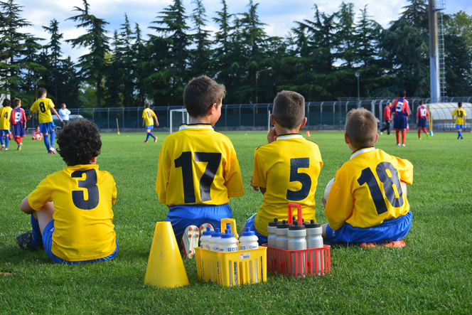 soccer players watching