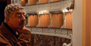 Manager of Shakespeare in Italy, Sandro Pascucci, as he shares his knowledge and experience with Teatro Comunale in his 15 years as manager.